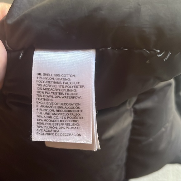 Womens Northface Artic Parka - Picture 9 of 16